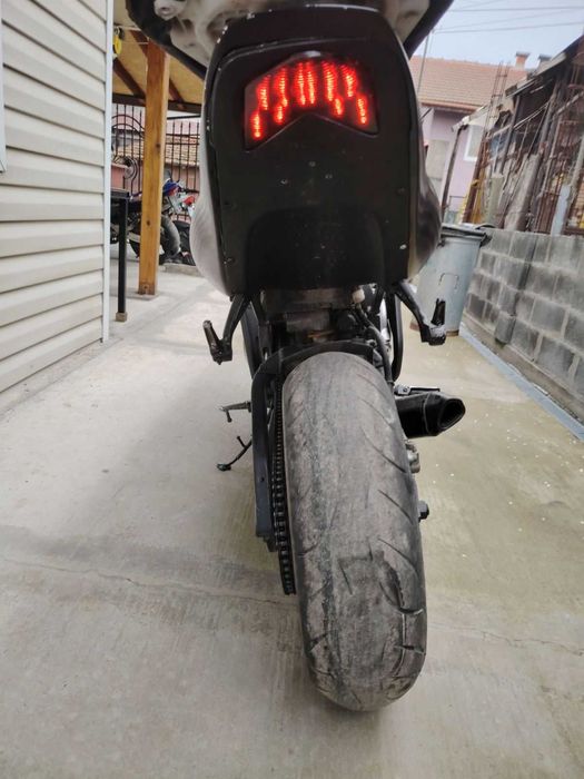 Yamaha YZF-R6 на части