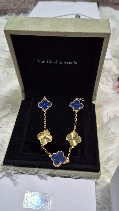 Bratara Van Cleef & Arpels Blue Motifs tip marmura