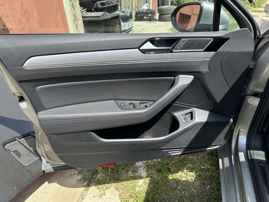 Trimuri iluminate aluminiu mahon Vw Passat B8 break combi variant 2015-2023