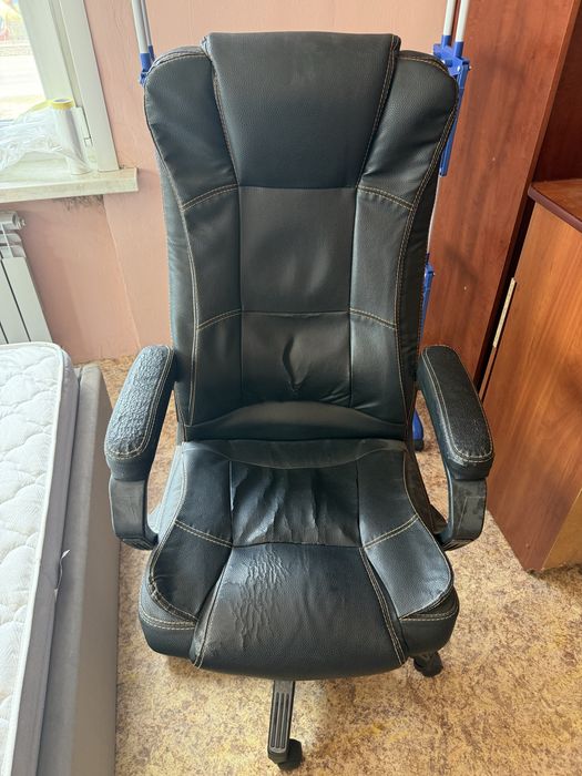 Продам компьютерное/офисное кресло