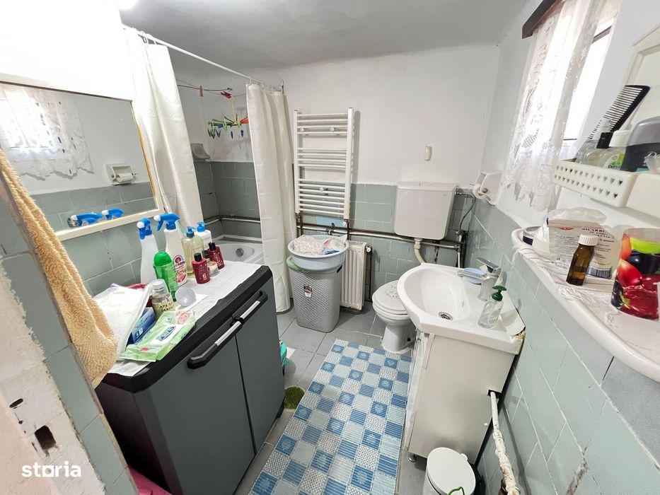 Vânzare o casă situată în zona de Vest a municipiului Ploiești