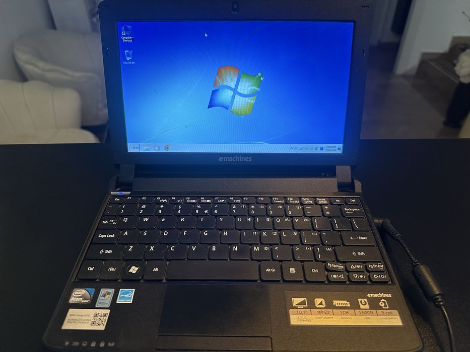 Mini Laptop eMachines