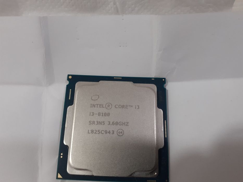 Intel core i3-8100