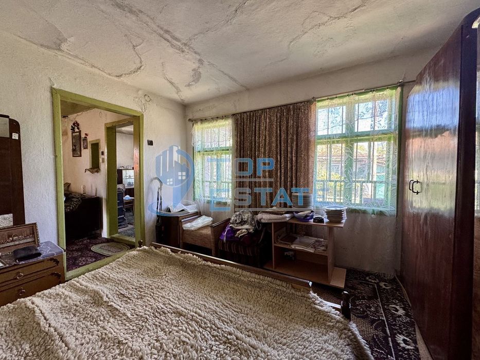 Продава се Къща в с. Джулюница, Област Велико Търново - 70 кв.м за 328 €/кв.м - Снимка #2