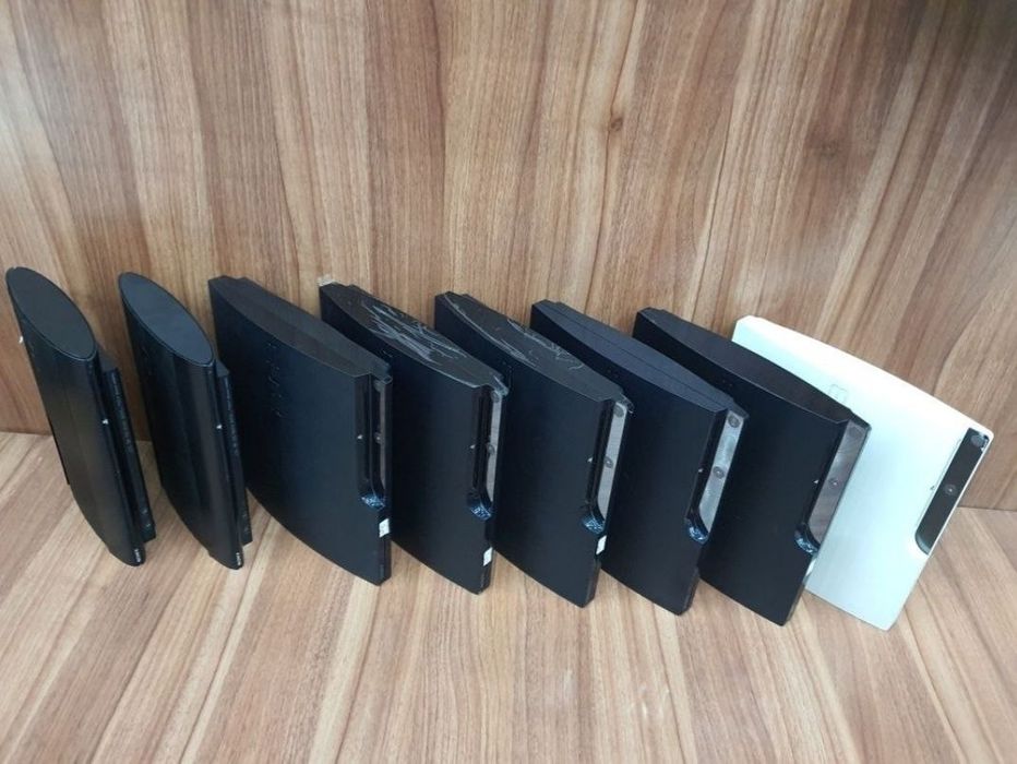 Ps3 playstation pristavka lar uyinlari bilan tayyor sotiladi