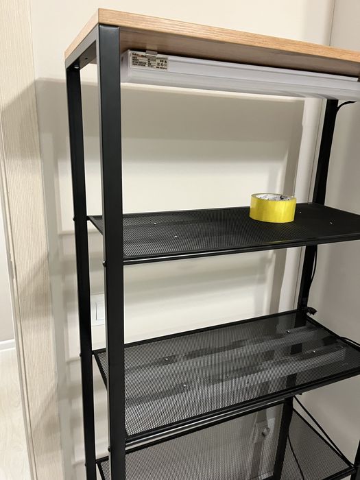 Продам полку металическую