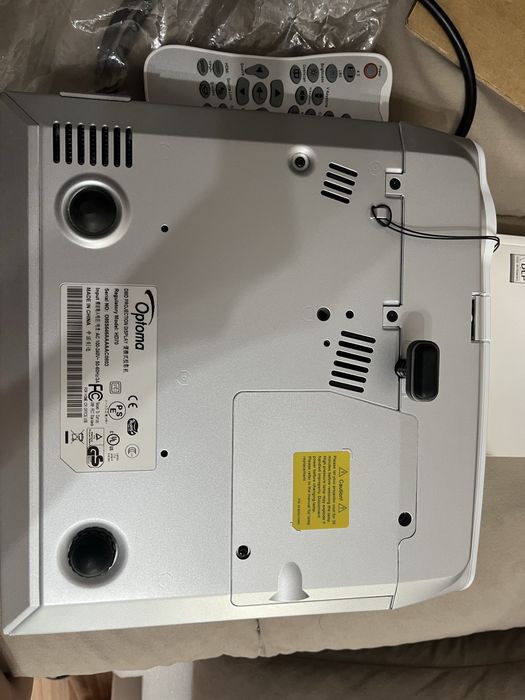 Новый Проектор hd70