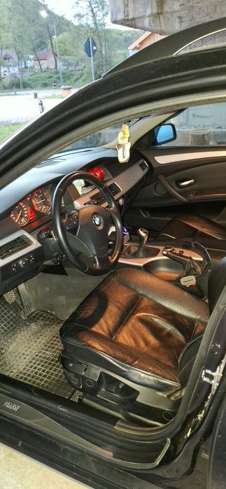 Vand  bmw e61 2l diesel 163 cp an 2008