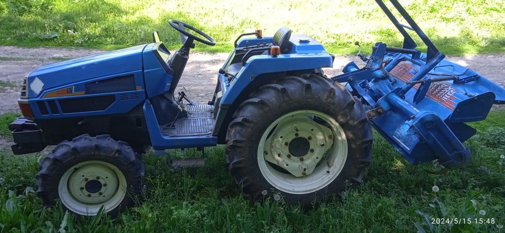 Продам японский мини трактор