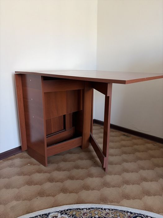 Складной стол, стол-книжка