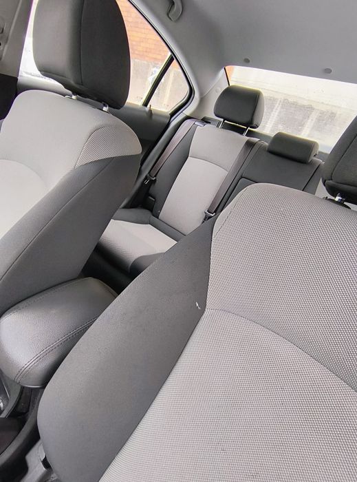 Vând Chevrolet Cruze XL