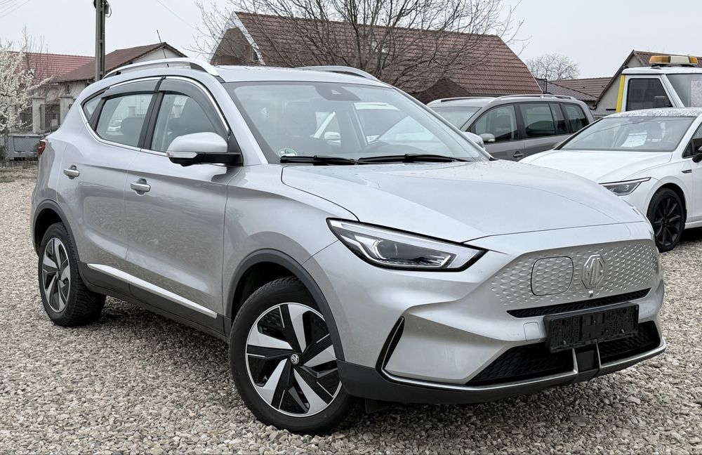 MG ZS  EV 72kw Long Range