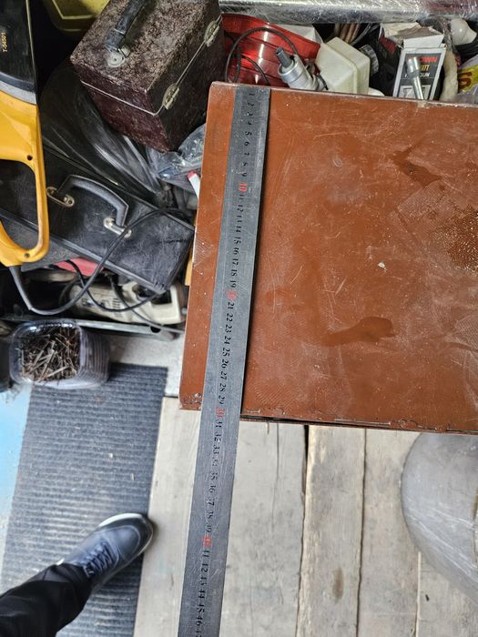 Сейф металлический