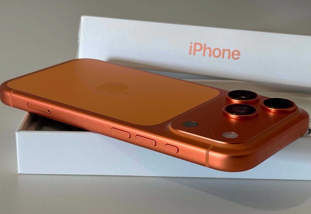 Бартер! Гаранция! Като НОВ! iPhone 17 Pro Cosmic Orange (Oранжев) 78 Цикъла.