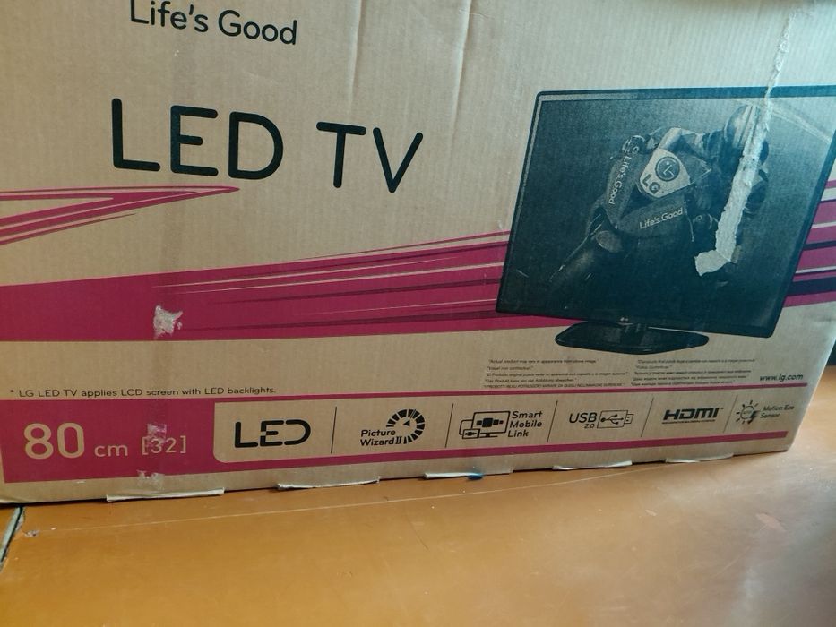 Продам телевизор на запчасти