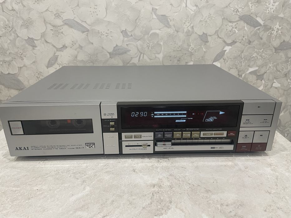 Кассетная дека Akai gx7