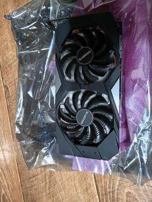 Видеокарта GTX 1660TI