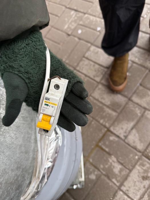 Вытяжка мотор и вентилятор 120к