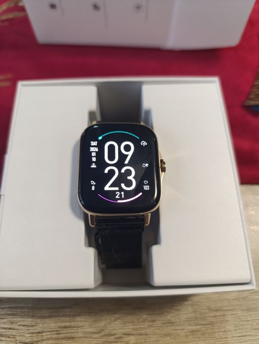 Смарт часовник Amazfit GTS 2