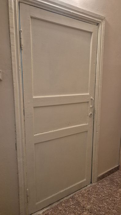 Продам дверные блоки