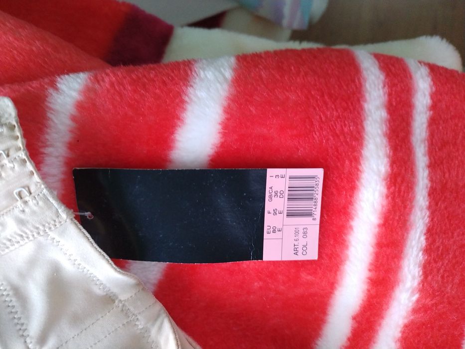 Mărime 80/E. Sutien nou