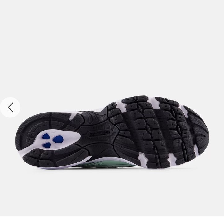 New Balance 740 модель