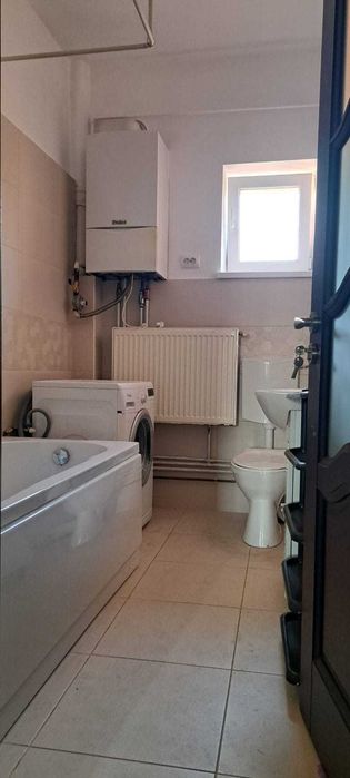 Apartament central în Brașov: 2 camere, decomandat