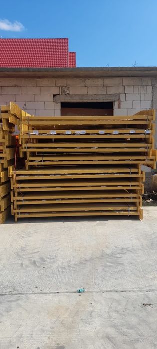 Rafturi metalice profesionale