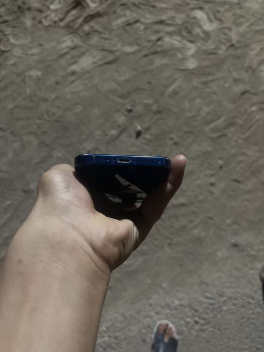 Iphone12 сатылады