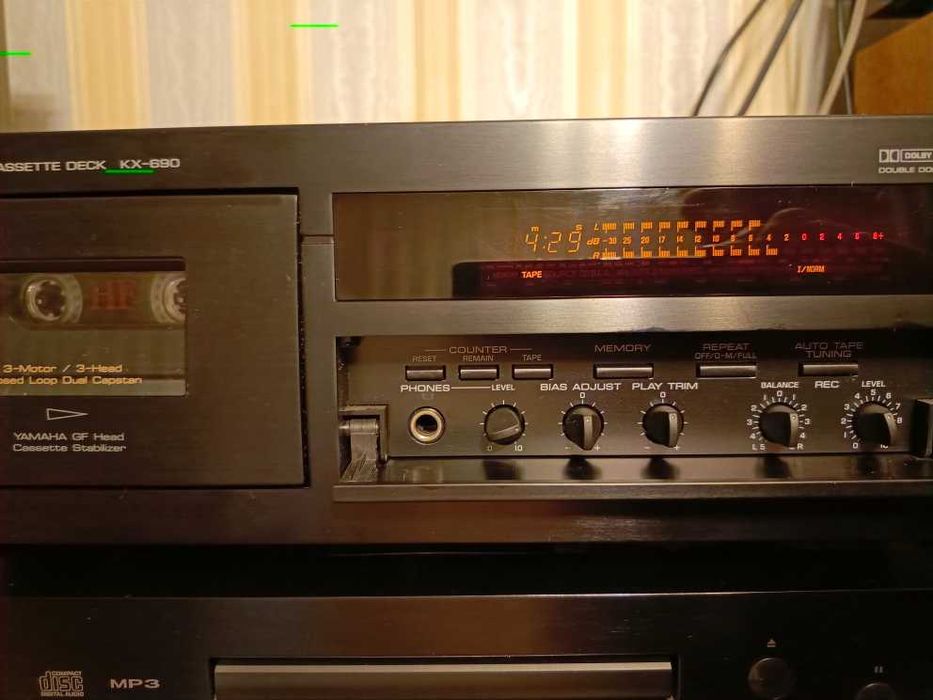 Кассетная приставка YAMAHA KX-690