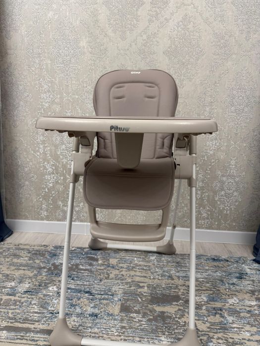 Продам столик для кормления