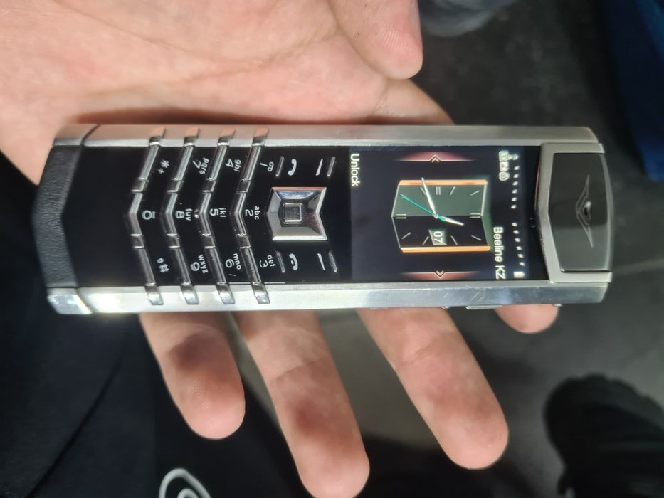 Срочно продам Vertu
