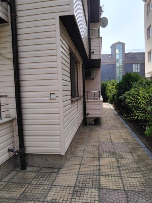 Продава се Двустаен апартамент в Сливен, Българка - 55 кв.м за 1555 €/кв.м - Снимка #3