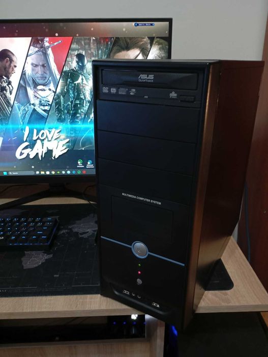PC low gaming  Intel E5400 2,70 GHz, placa video ATI Radeon HD 4770 512 MB