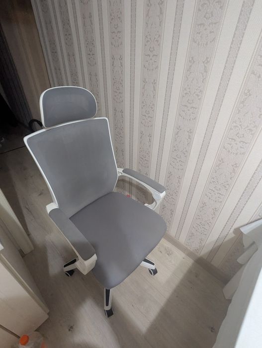 Продам кресло компьютерное