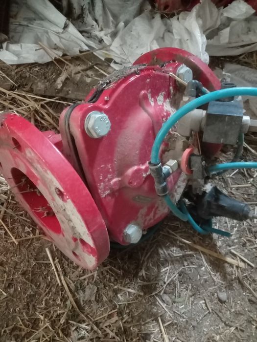 Гидрант клапан продаётся