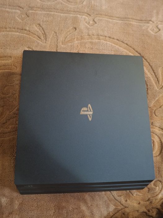 Ps 4  pro de vanzare