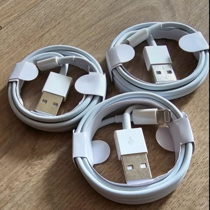 Cablu dw date si incarcare iPhone 5 - 13 Lung - 1 Metru , 3 bucati