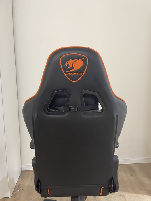 Компьютерное кресло Cougar