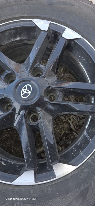 Диски R18 с резиной.