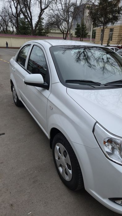 Продается Nexia 3