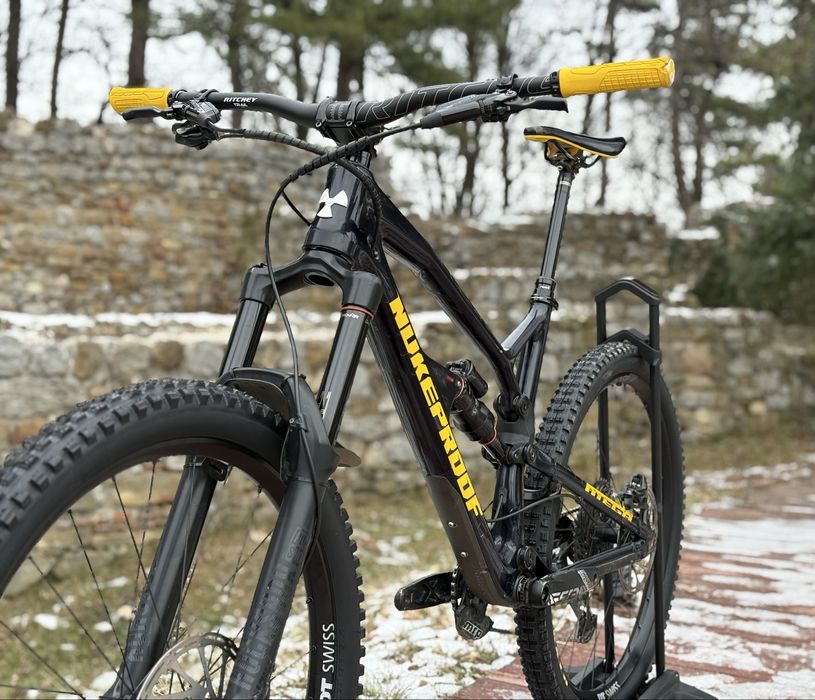 Nukeproof Mega Pro Carbon Enduro