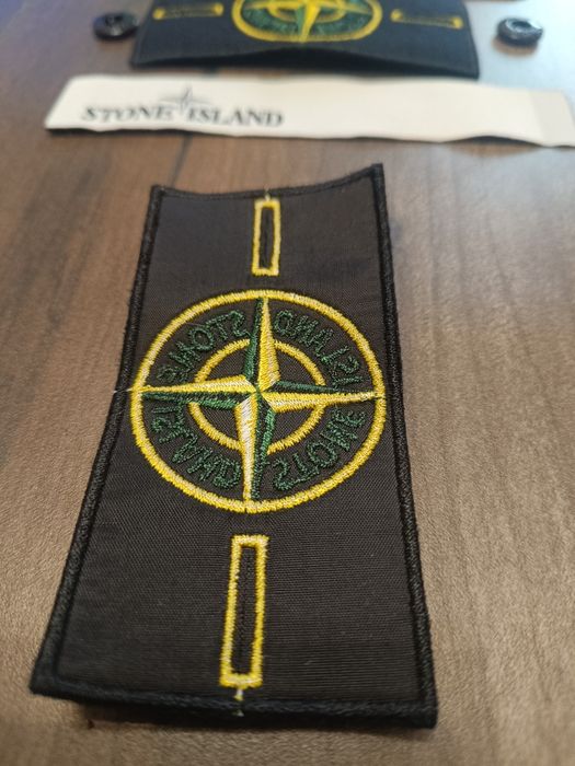 Лот 3 бр.баджове Stone Island