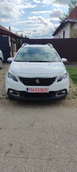 Vând Peugeot 2008 Style