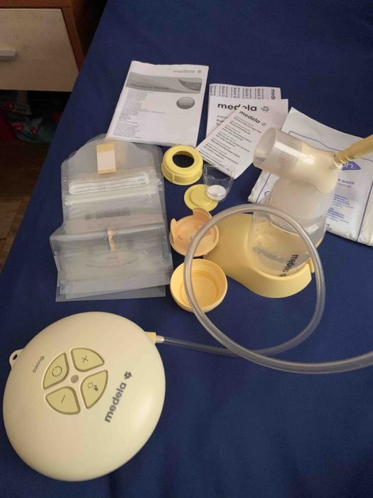 Електрическа помпа за кърма Медела