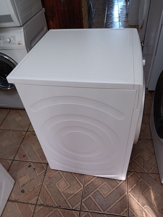 Сушилня с термопомпа Бош серия 8 Bosch Series 8 A+++  8кг 2г.гаранция!