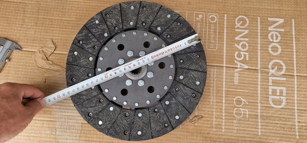 Disc ambreiaj tractor ford 2000 preț 550 lei cu tva se poate trimite p