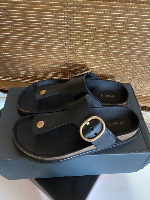 Женская обувь