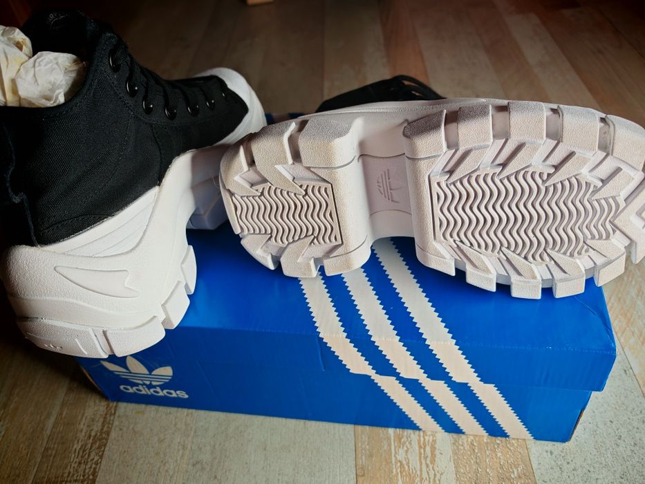 Унисекс кецове Adidas NIZZA HI