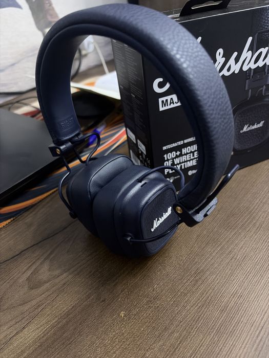 Marshall major 5